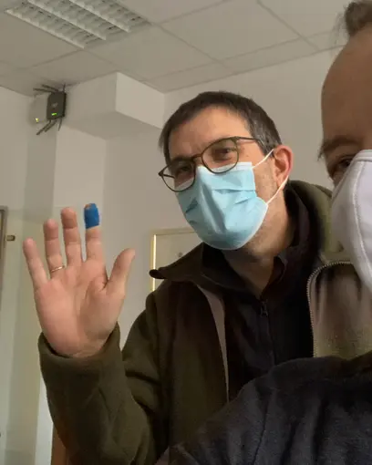 Selfie Stephan Probst und Verantwortlicher vom Zoo
