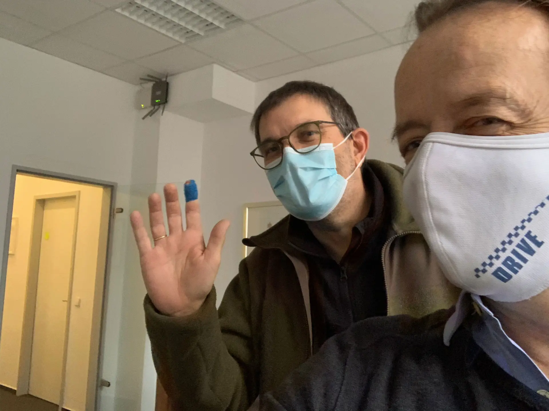 Selfie Stephan Probst und Verantwortlicher vom Zoo